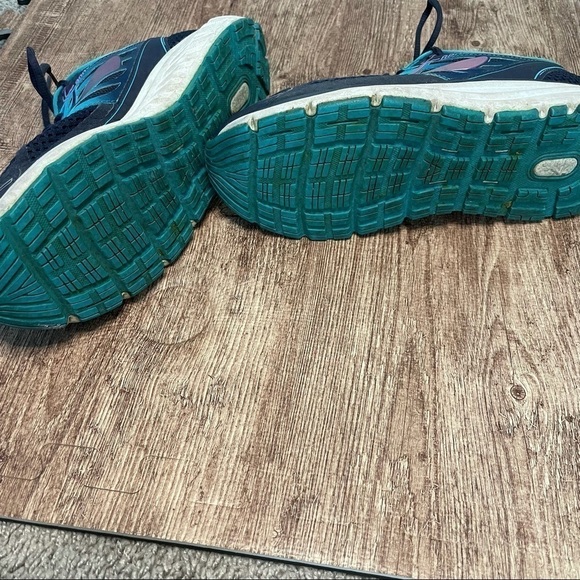 Brooks Addiction 13 Women's Running Shoes - Picture 6 of 6